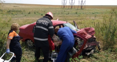 IMAGINI ȘOCANTE / GRAV ACCIDENT RUTIER LA SIBIOARA. O FEMEIE A MURIT, ȘOFERUL ERA BEAT MANGĂ - 10