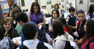 Stire din Cultură-Educație : Facultățile și departamentele Universității București își prezintă oferta la Târgul Educațional