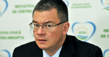 Stire din Politică-Administrație : Ce spune Ungureanu despre candidatura unei femei la președinția României