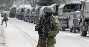 Stire din Actualitate : Kievul și separatiștii se acuză din nou de ÎNCĂLCAREA armistițiului. Patru militari ucraineni au fost uciși