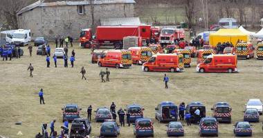 Stire din Actualitate : Accidentul aviatic din Alpii francezi, o "scenă apocaliptică", soldată cu 150 de morți! FRANȚA NU EXCLUDE IPOTEZA UNUI ATAC TERORIST