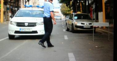 SCENE DE GROAZĂ LA CONSTANȚA. TAXIMETRIST ÎNJUNGHIAT ÎN GÂT, PE BULEVARDUL TOMIS - 6