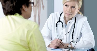 Stire din Social : SE SCHIMBĂ LEGEA? Acces la serviciile medicale publice în funcție de plata CASS!