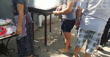 Grătar cu petrecere pe trotuar! Cu cât a fost amendat un constănțean