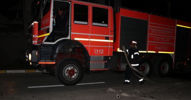 Stire din Eveniment : Un șofer a pierdut controlul volanului și a intrat în stația GPL din Ovidiu