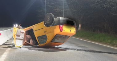 Mașină răsturnată, la Constanța!