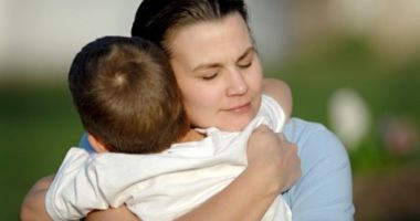 Stire din Social : Se caută asistenţi maternali! Care sunt condiţiile