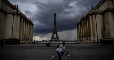 Stire din Actualitate : Pană masivă de curent în Paris, din cauze necunoscute. Transportul public paralizat
