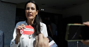 Stire din Eveniment : Clotilde Armand, urmărită penal după ce ANI a acuzat-o de incompatibilitate și conflict de interese