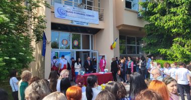 "Alege-ți drumul corect!" pentru alți patru ani! Sute de absolvenți de gimnaziu își caută liceul - 8