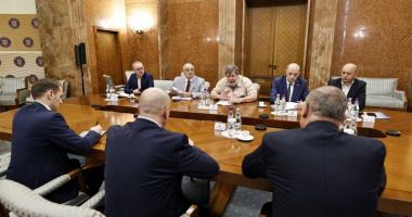 Stire din Social : Vineri are loc Consiliul Național Tripartit pentru Dialog Social