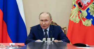 Stire din Actualitate : Putin i-ar fi urat Crăciun fericit lui Trump, anunță Kremlinul