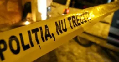 Stire din Eveniment : Scandal cu cuțitul într-o benzinărie. Un bărbat a fost înjunghiat după o ceartă