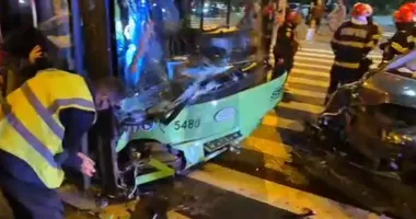 Stire din Eveniment : Accident între un autoturism și un autobuz provocat de un șofer aflat sub influența alcoolului