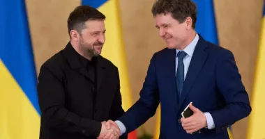 Stire din Actualitate : Volodimir Zelenski și alți șapte lideri de stat vin la București pentru summitul B9+
