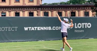 Stire din Sport : Tenis / Simona Halep nu s-a refăcut şi nu va juca nici în turneul de la Bad Homburg