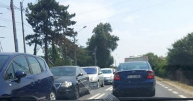 TRAFIC INFERNAL PE LITORAL! COZI DE MAȘINI, DINSPRE STAȚIUNILE DIN SUD