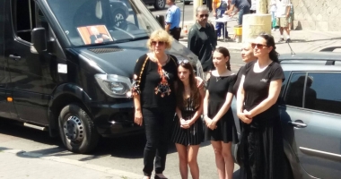 GALERIE FOTO / LACRIMI, DURERE ȘI UN GOL IMENS ÎN SUFLETE...MAESTRUL DUMITRU LUPU, CONDUS AZI PE ULTIMUL DRUM ... - 18