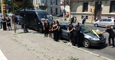 GALERIE FOTO / LACRIMI, DURERE ȘI UN GOL IMENS ÎN SUFLETE...MAESTRUL DUMITRU LUPU, CONDUS AZI PE ULTIMUL DRUM ... - 16