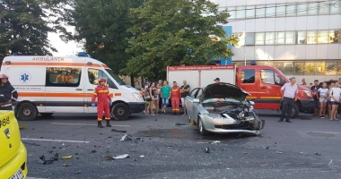 ACCIDENT RUTIER GRAV pe bulevardul 1 Decembrie - 4