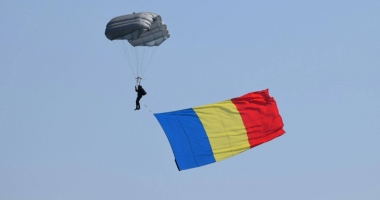 GALERIE FOTO-VIDEO. CONSTANȚA SĂRBĂTOREȘTE ZIUA MARINEI! Exerciții militare IMPRESIONANTE, la malul mării - 10