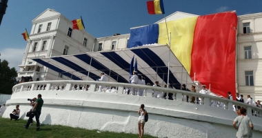 GALERIE FOTO-VIDEO. CONSTANȚA SĂRBĂTOREȘTE ZIUA MARINEI! Exerciții militare IMPRESIONANTE, la malul mării - 9