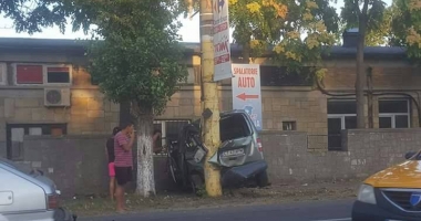 IMAGINI ȘOCANTE!  ACCIDENT RUTIER MORTAL LA MAMAIA. O FEMEIE A FOST UCISĂ PE TRECEREA DE PIETONI - 2
