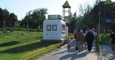 Spațiu de alăptare, amenajat de Spitalul Isis în Țara Piticilor - 2