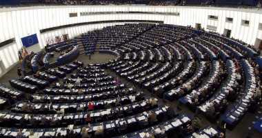 Stire din Actualitate : Parlamentul European respinge un raport privind egalitatea dintre bărbați și femei