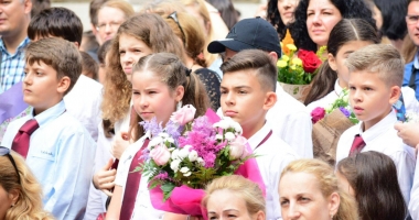 GALERIE FOTO / DESCHIDEREA NOULUI AN ȘCOLAR. ELEVII DIN CONSTANȚA, ÎNAPOI ÎN BĂNCI - 6