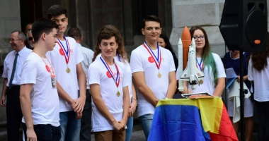 GALERIE FOTO / DESCHIDEREA NOULUI AN ȘCOLAR. ELEVII DIN CONSTANȚA, ÎNAPOI ÎN BĂNCI - 4