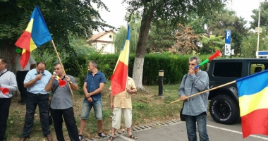 GALERIE FOTO / Au sunat sirenele la Primăria Constanța! Șoferii de la RATC cer salarii mai mari - 4