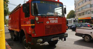 Stire din Eveniment : Pompierii, în alertă! INCENDIU pe Bulevardul Tomis din Constanța