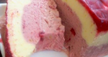 Stire din Diverse : Cassata cu căpșuni