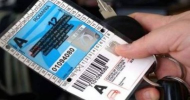 Stire din Eveniment : Vești bune pentru șoferi! Rovinieta ar putea fi plătită pentru o singură zi