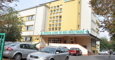 Stire din Sănătate : Bolnavii de HIV/SIDA mai au medicamente doar pentru octombrie