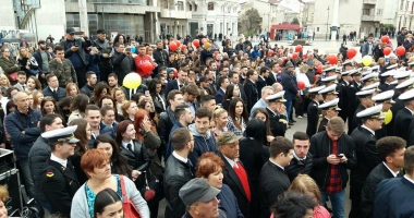 Galerie foto / IOHANNIS DESCHIDE ANUL UNIVERSITAR, LA CONSTANȚA. TRAFICUL ÎN ORAȘ, PARALIZAT - 10