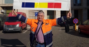 GALERIE FOTO / Reprezentanți ai SAJ Constanța, prezenți la mitingul din Capitală. "Pichetăm sediile ministerelor Muncii și Sănătății" - 5