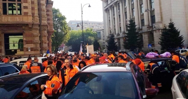 GALERIE FOTO / Reprezentanți ai SAJ Constanța, prezenți la mitingul din Capitală. 