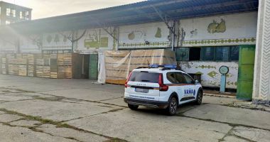 Stire din Eveniment : 2,25 milioane de țigări nemarcate, confiscate de vameși