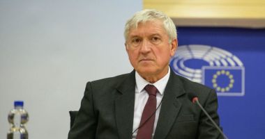 Stire din Politică-Administrație : Mircea Diaconu: Îmi voi anunța azi intenția de a candida ca independent la Președinție