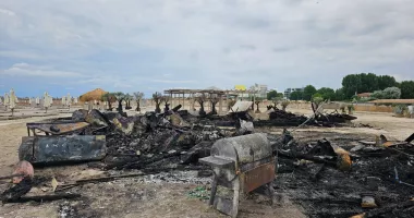 Cum arată terasele din Mamaia Nord după incendiul violent din această dimineață