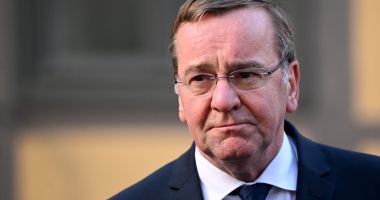 Stire din Actualitate : Germania: Boris Pistorius preia funcţia de ministru al apărării