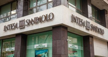 Stire din Actualitate : Guvernul italian va taxa supraprofiturile băncilor. Bani de la bogați, pentru săraci