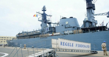 Galerie foto / Fregata "Regele Ferdinand" s-a întors acasă, la Constanța. Militarii, așteptați de prieteni și familie - 6