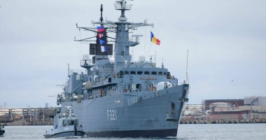 Galerie foto / Fregata "Regele Ferdinand" s-a întors acasă, la Constanța. Militarii, așteptați de prieteni și familie - 8
