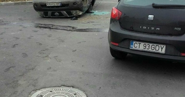 GRAV ACCIDENT RUTIER, la Constanța. Două victime, după ce o mașină s-a răsturnat - 2