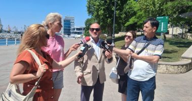 Stire din Social : Pe cine găseşte vinovat Horia Constantinescu, după ce a fost transferat la Ialomița: "Am informații că Vergil Chițac s-a îmbrățișat cu Piedone"
