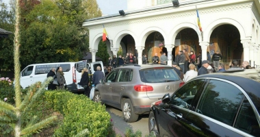 GALERIE FOTO / Șoferul care a provocat accidentul soldat cu doi tineri morți, înmormântat. I s-ar fi făcut rău la volan! - 4