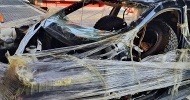 Autoturisme avariate şi deşeuri constând în piese auto, depistate în Portul Constanța - 3